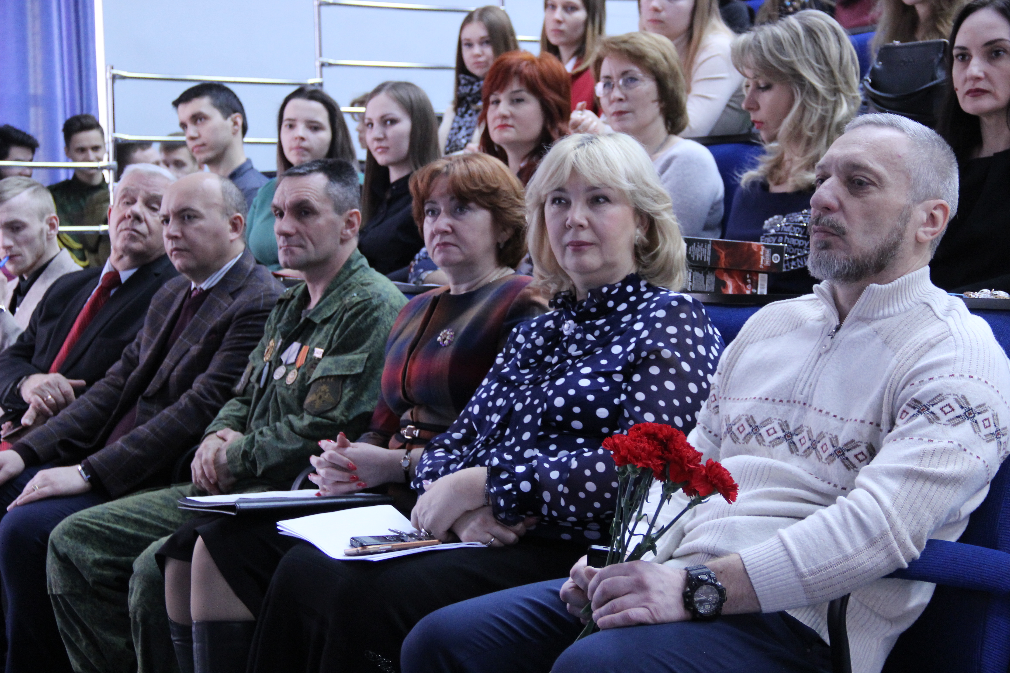 На юридическом факультете ДонНУ прошло торжественное мероприятие, посвященное 100-летию Красной армии и 29-й годовщине вывода Советских войск из Афганистана