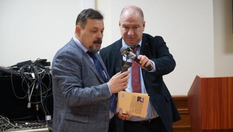 Профессор ДонНУ выступил с докладом на ХX Панаринских чтениях в МГУ имени М.В. Ломоносова