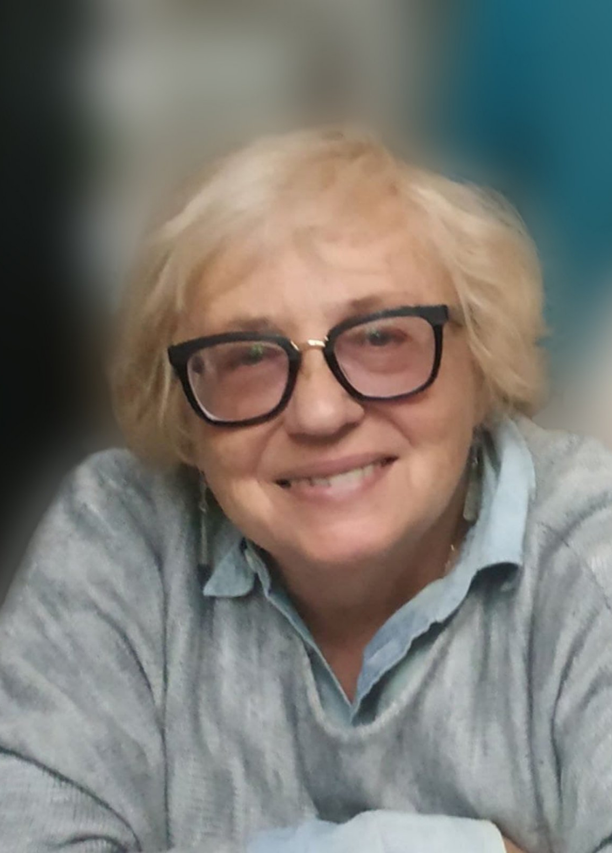 Коллектив ФИЯ поздравляет  Людмилу Николаевну Онипченко с юбилеем