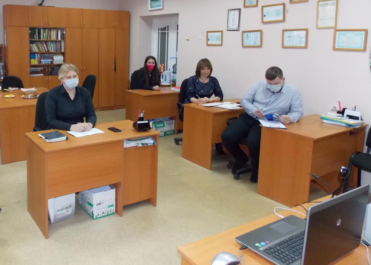 На юридическом факультете состоялся круглый стол по правовым аспектам евразийского сотрудничества