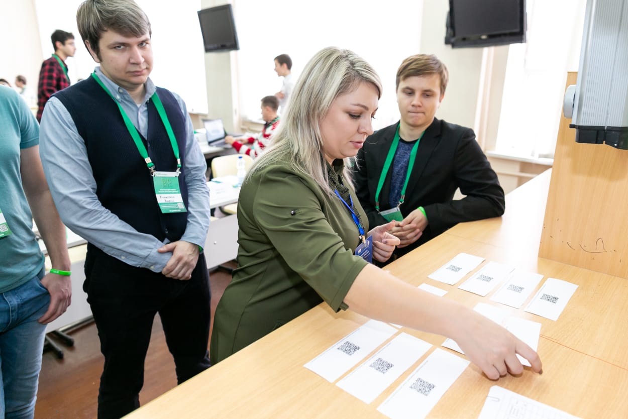 Преподаватели учетно-финансового факультета стали финалистами конкурса научных проектов «Хакатон BIG DATA»