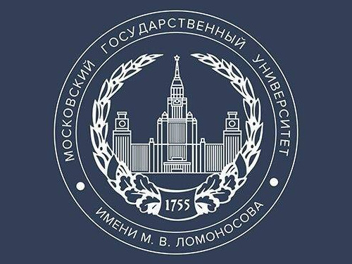Заведующий кафедрой биофизики МГУ имени М.В. Ломоносова Андрей Рубин поздравляет ректора ДонНУ Светлану Беспалову с юбилеем