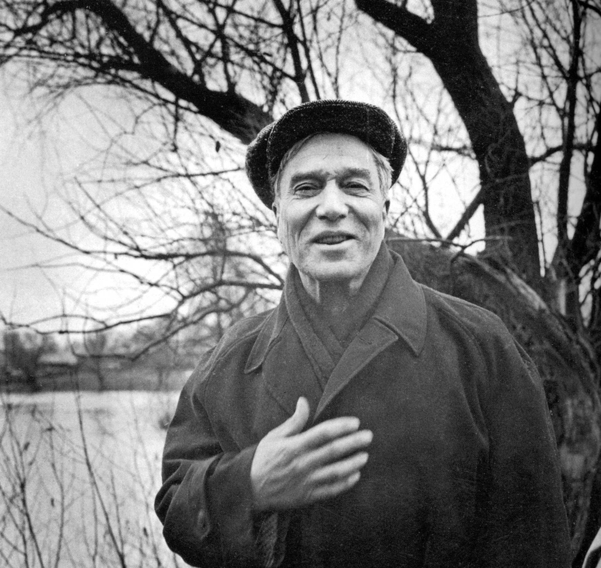 Научная библиотека ДонНУ приглашает на выставки книг, посвященные творчеству Бориса Пастернака