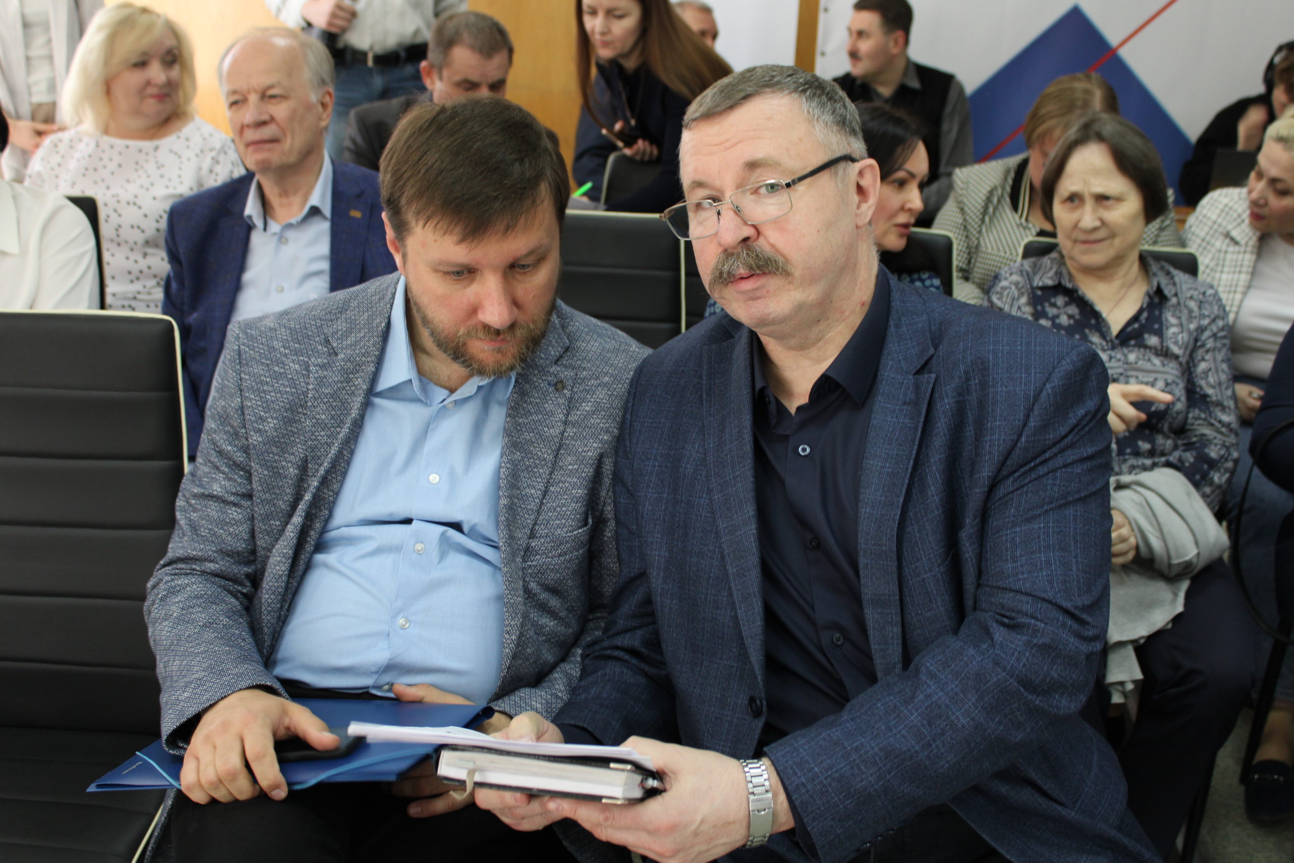 На заседании Ученого совета ДонГУ обсудили научную работу коллектива