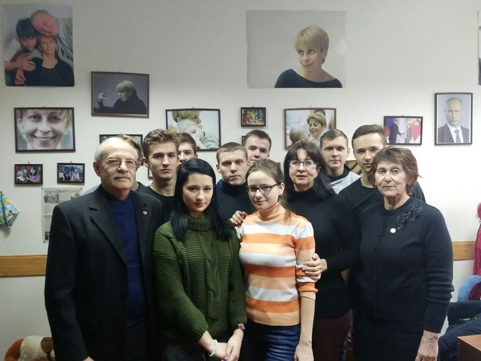 Студенты и преподаватели ДонНУ посетили офис-музей фонда «Справедливая помощь Доктора Лизы»