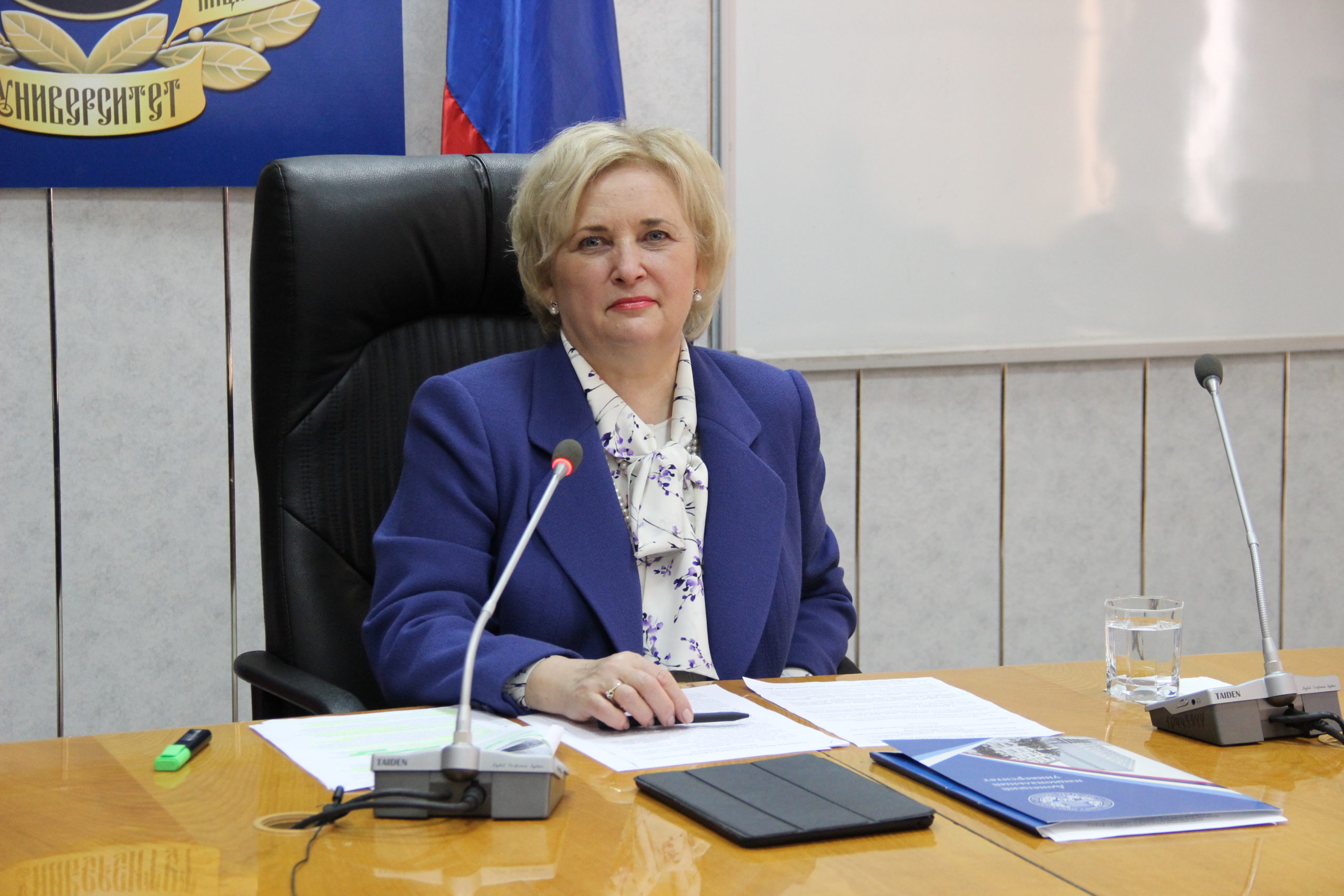 Ректор ДонНУ Светлана Беспалова приняла участие в заседании Совета ректоров вузов Юга России