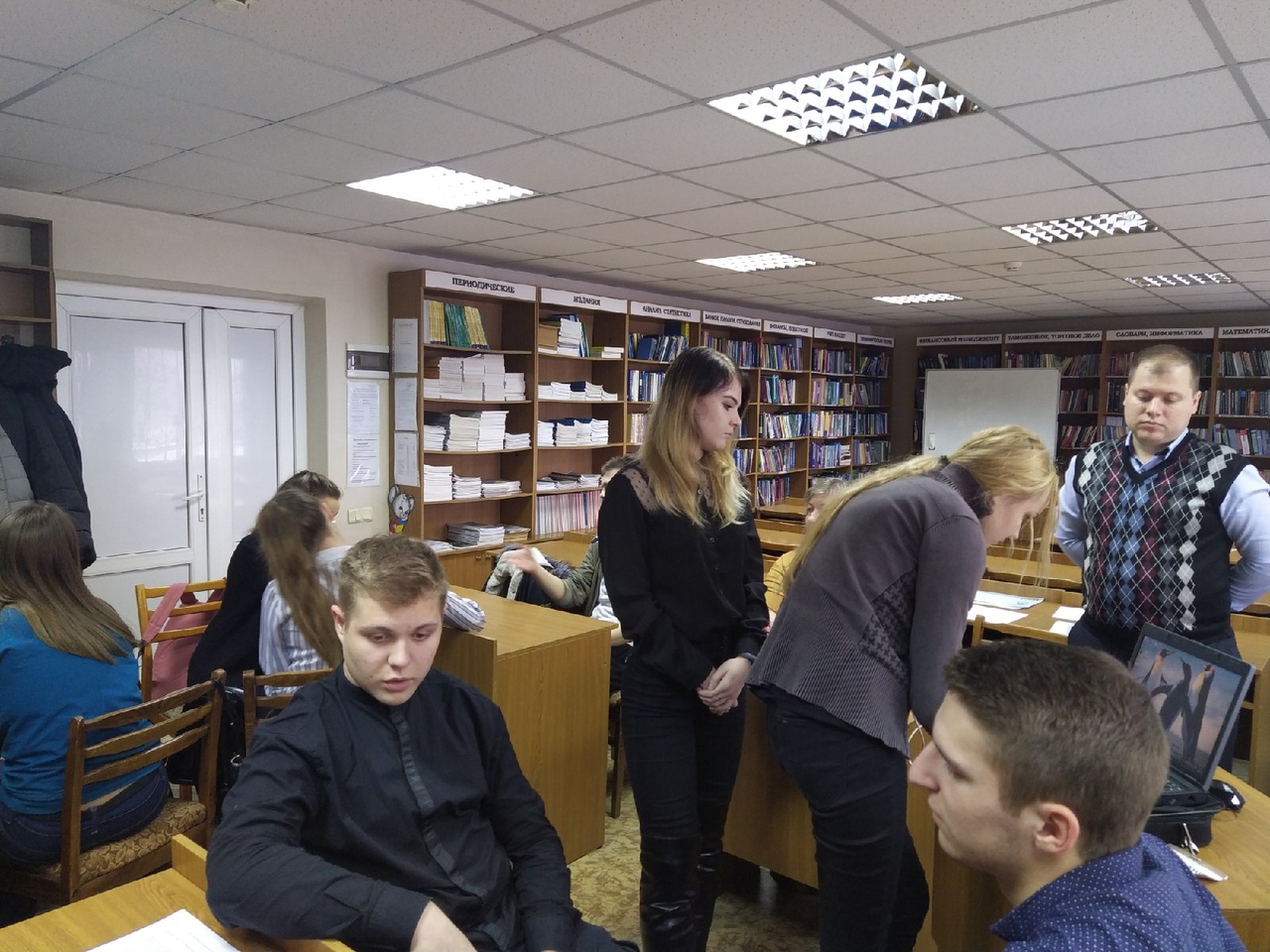На учетно-финансовом факультете прошли мероприятия, посвящённые Дню российской науки
