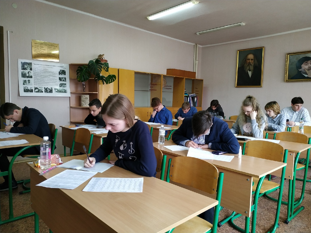 На химическом факультете прошел заключительный этап республиканской олимпиады по химии среди школьников