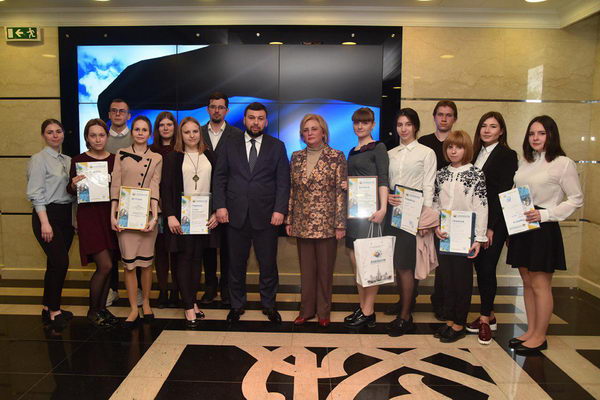 Глава ДНР Денис Пушилин встретился с участниками международной научной конференции «Ломоносов – 2019»