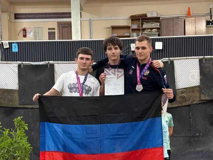 Студенты ДонГУ стали победителями чемпионата по пауэрлифтингу и пауэрспорту и легкой атлетике